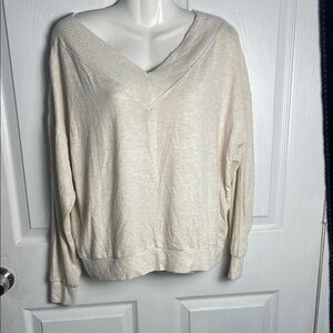 BETTER BODIES Cream V-Neck Sweater